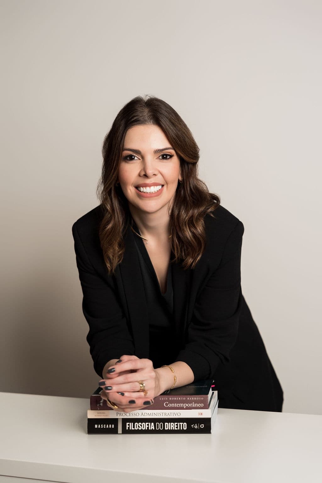 Mayra Pino - Advogada especialista em visto de nômade digital